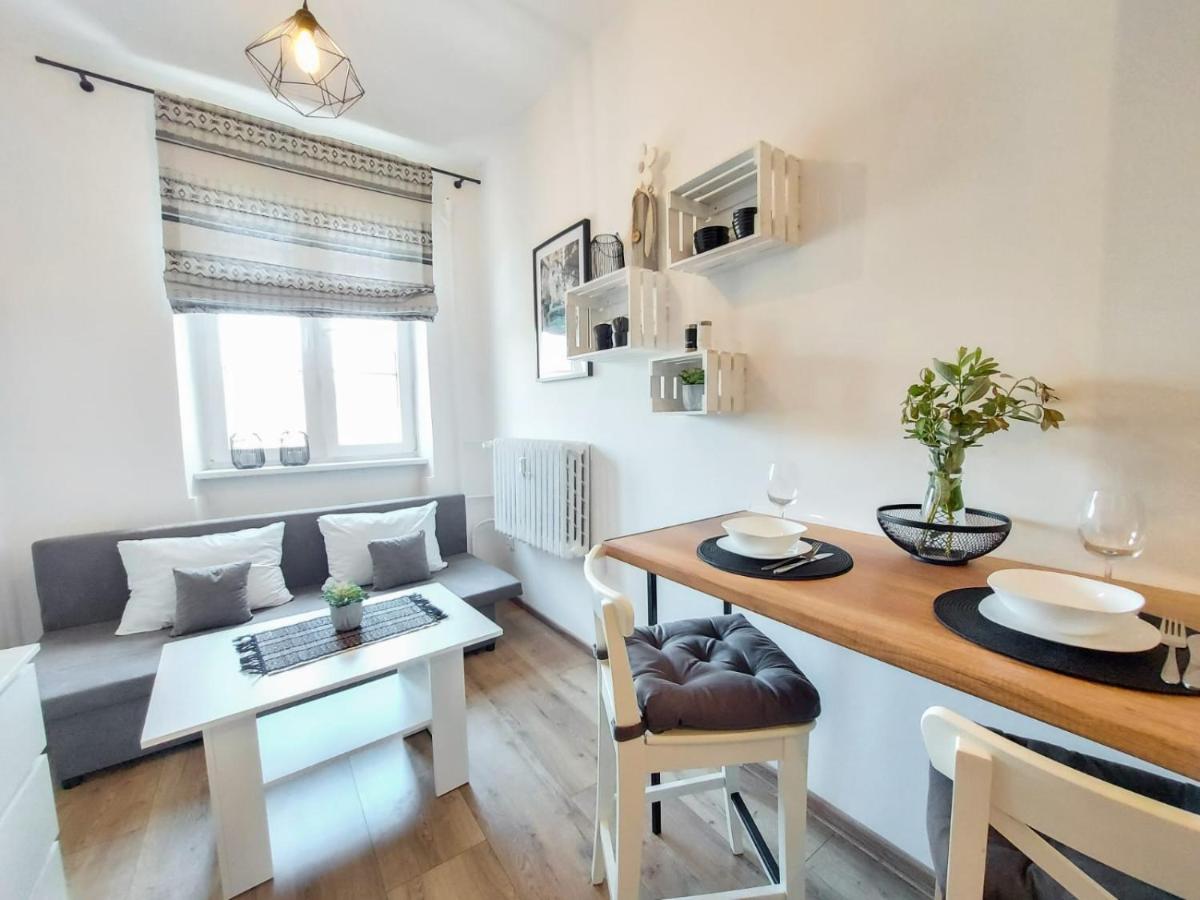 Apartamento Ratusz Na 5 Jelenia Góra Exterior foto