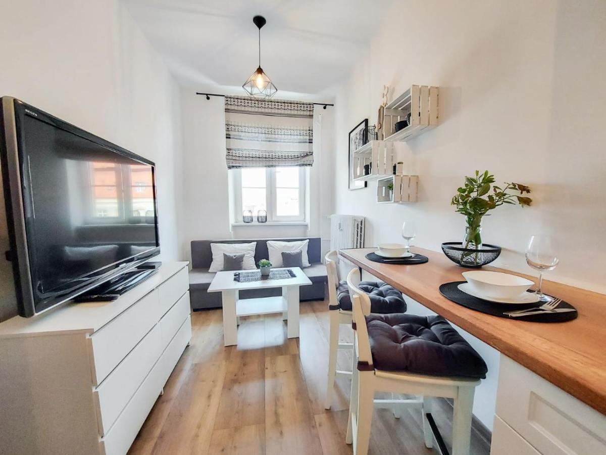 Apartamento Ratusz Na 5 Jelenia Góra Exterior foto