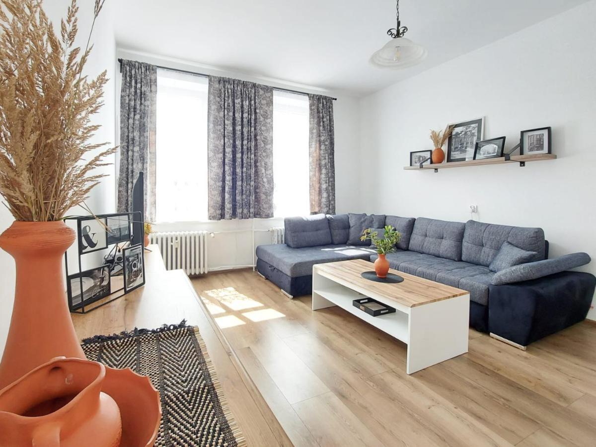 Apartamento Ratusz Na 5 Jelenia Góra Exterior foto